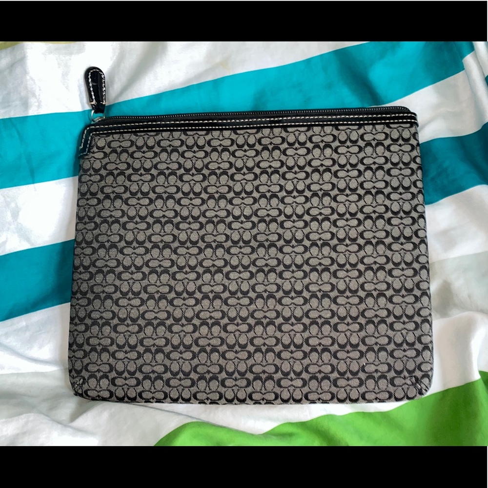 Coach Tablet Holder